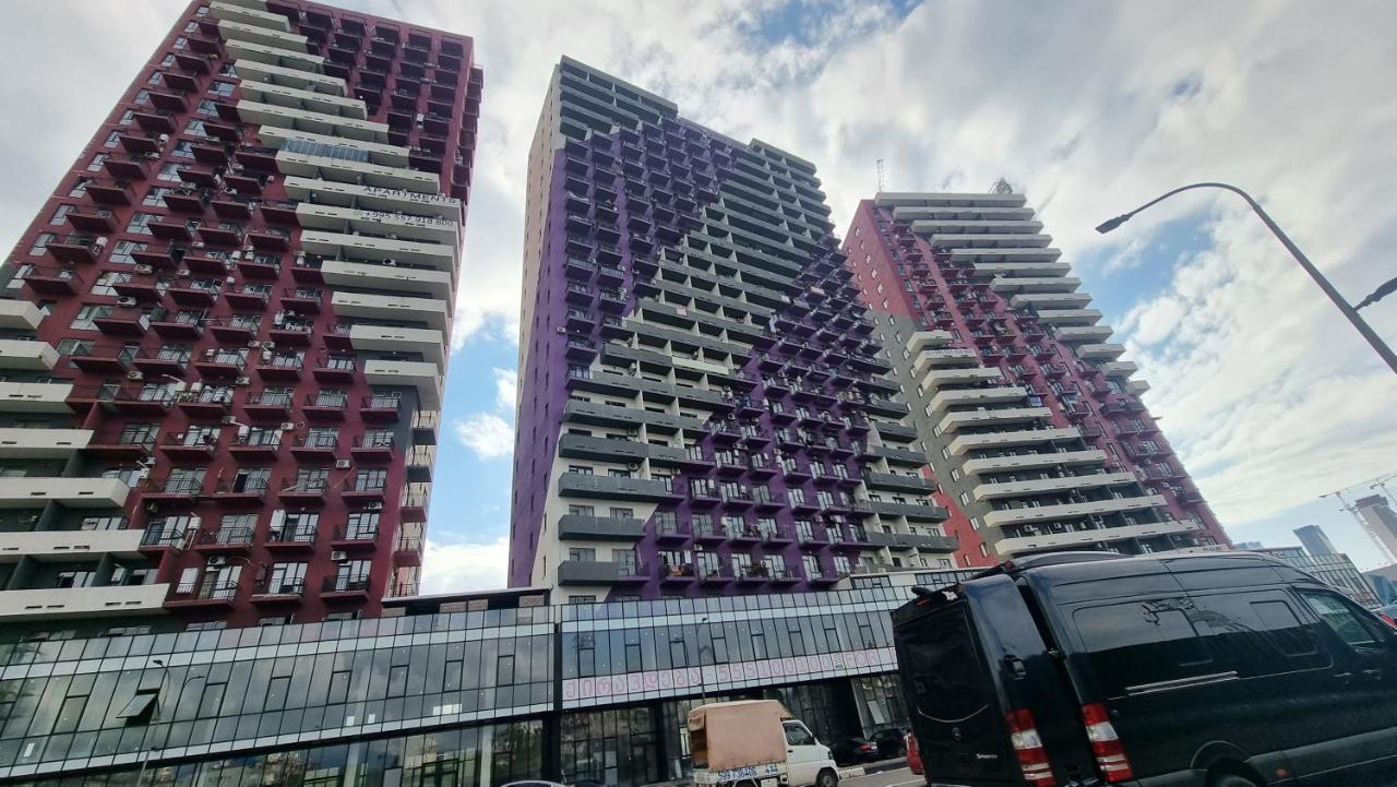 Gg Aparthotel Batumi Exteriör bild