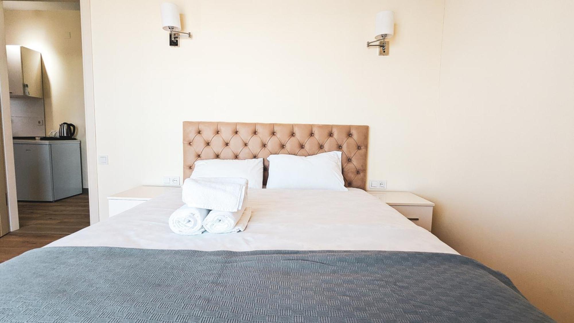 Gg Aparthotel Batumi Exteriör bild